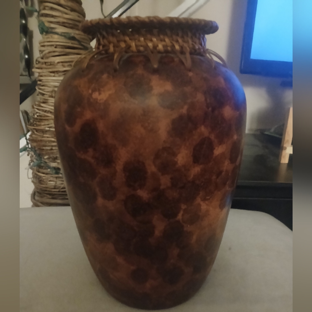 Basket Woven Elegant Brown Vase Home Accent African Tribal 10"tall